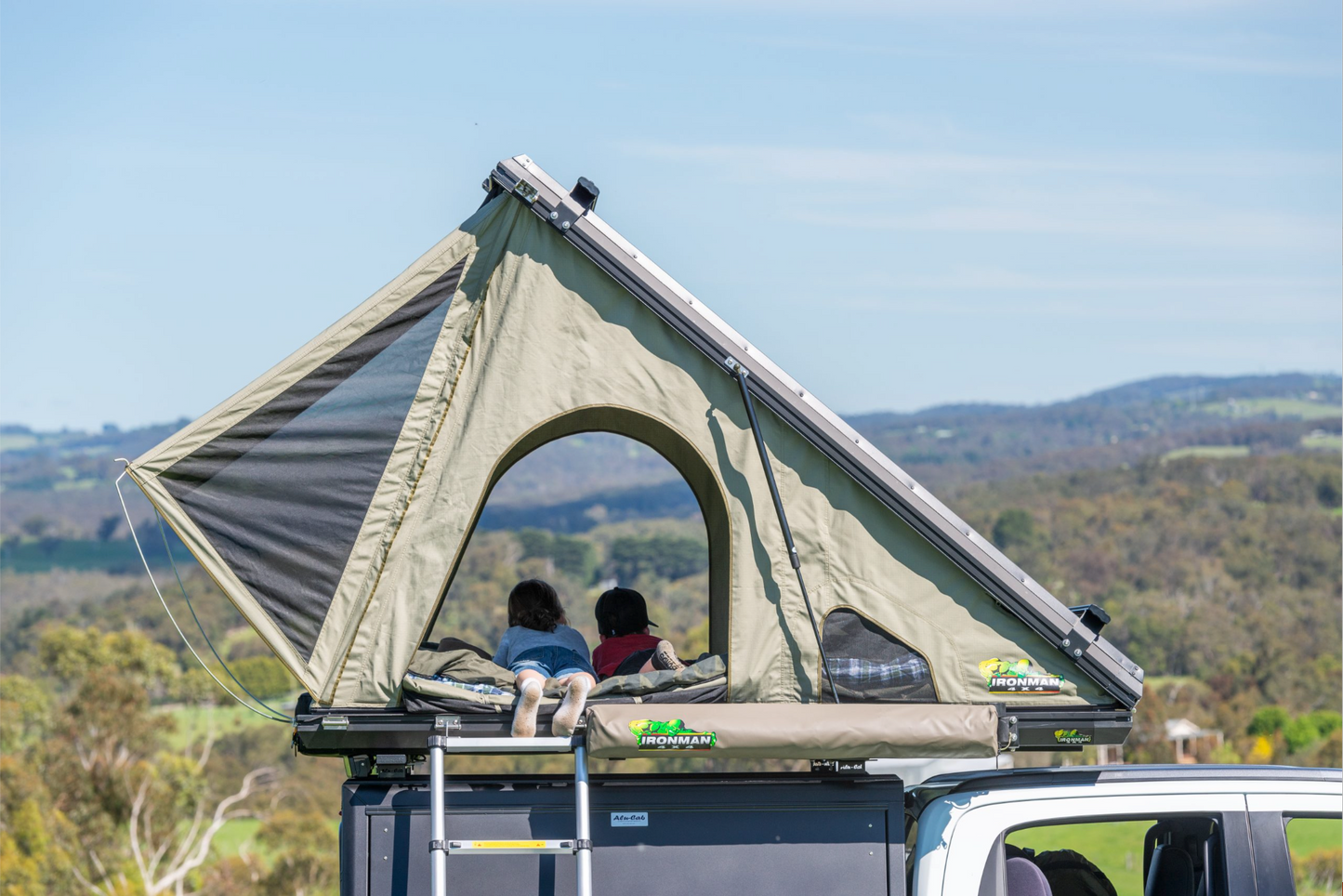 Ironman 4x4 Swift 1400 Rooftop Tent