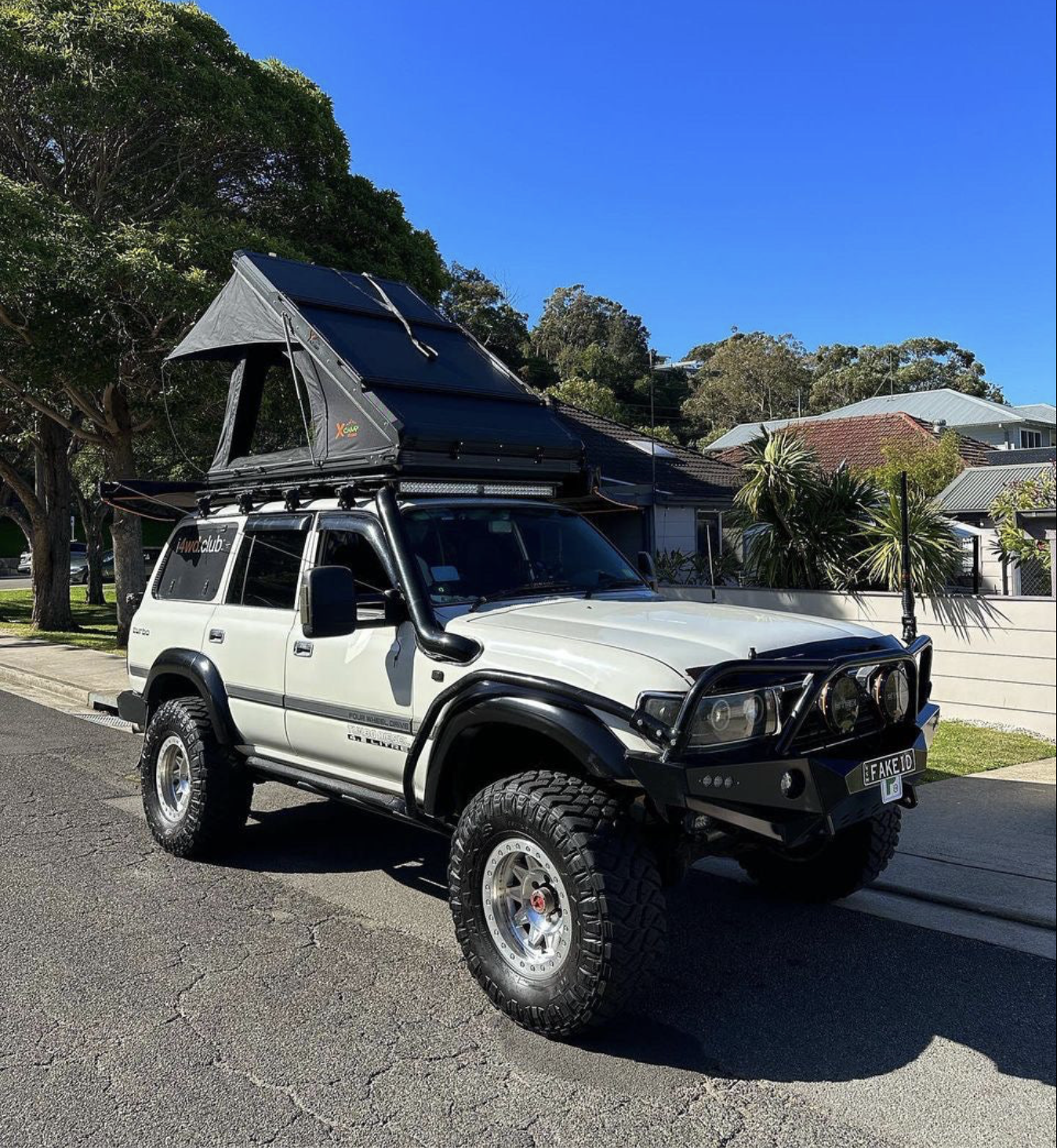 X Camp Rooftop Tent CX2000 Black